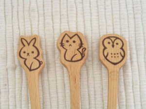 画像3: 和柄アニマル ケーキフォーク ビーチ (3)