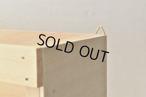 ぶら下げても使えるようフックがついています